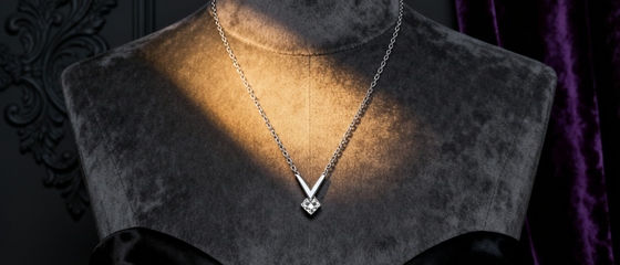 V‑Shape Necklaces for Creating Sharp Lines on Round Faces