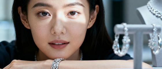 Embracing the Cool Aesthetics of Jewelry for Cool Undertones