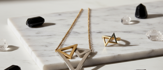 The Technological Aesthetic of Futuristic Jewelry Pairing