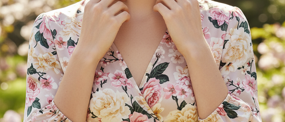 The Inverse Law of Jewelry and Clothing Complexity: The Art of Simple–Complex Matching