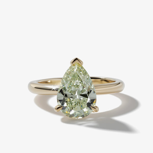 Verdant Hymn Pear Solitaire Diamond Ring