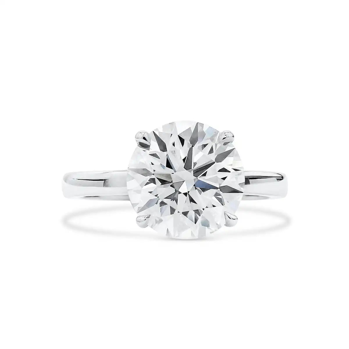 Mvraki Round Diamond Ring