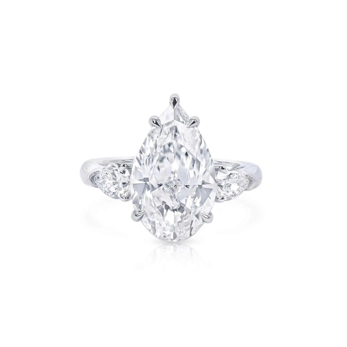 Mvraki White Diamond Pear Shaped Ring